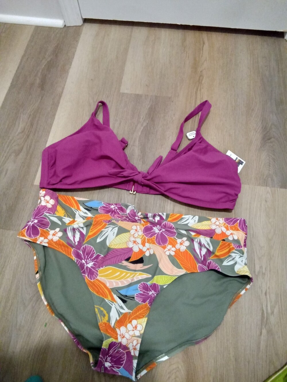 Time and Tru 3X Magenta Knot-Front Bikini Top Tropical Floral High-Waist Bottom